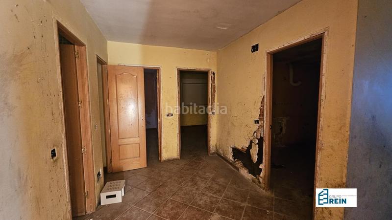Foto 0ed4791d-84de-47b0-b00f-3c55c156c2c4. Chalet  a reformar en urb. urtajo en Colmenar de Oreja