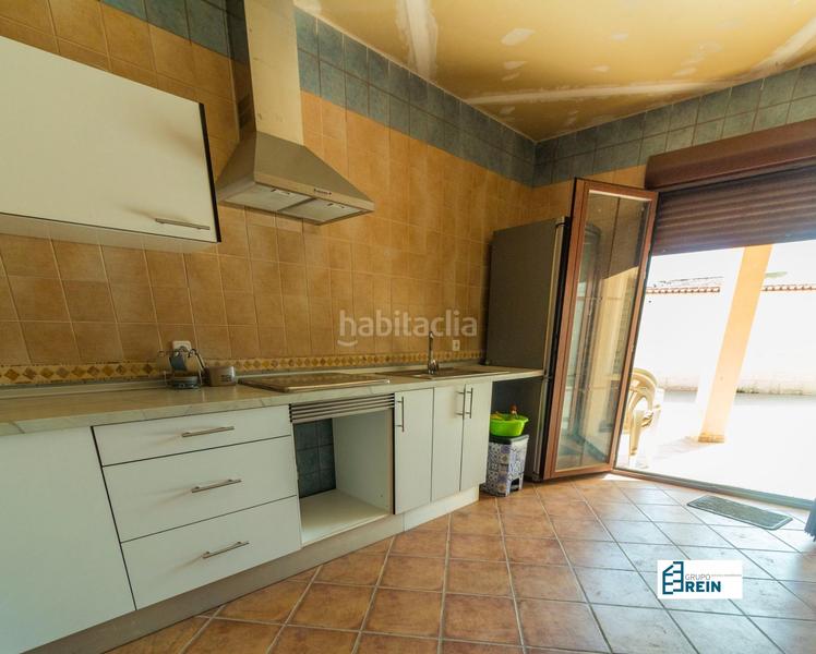 Foto 047878b7-c086-4f37-add5-2aca724771c9. Chalet casa de 2 plantas . en Añover de Tajo