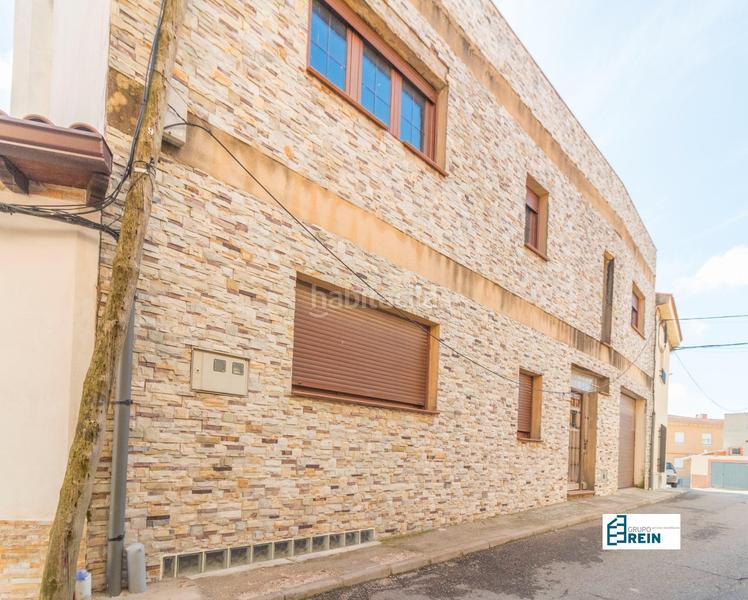 Foto 1a48f01c-8f10-4810-a106-adde7b7c21f1. Chalet casa de 2 plantas . en Añover de Tajo