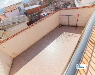 Chalet  Alonso berruguete. Casa de 2 plantas en añover de tajo.