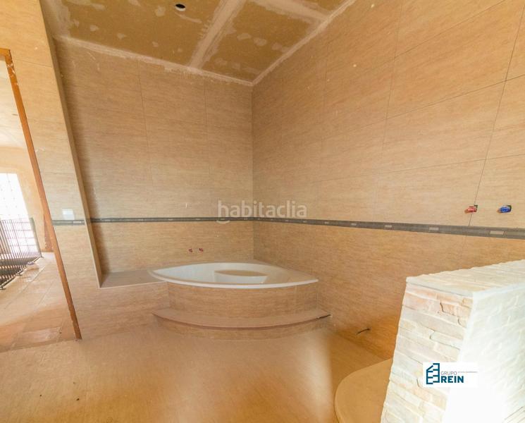 Foto 601aaf70-9ddd-47a2-be33-fe548b90cf76. Chalet casa de 2 plantas . en Añover de Tajo