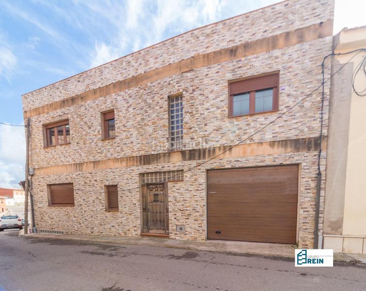 Foto 60fb8ce2-bdfc-4a16-9223-40f133ec0137. Chalet casa de 2 plantas . en Añover de Tajo