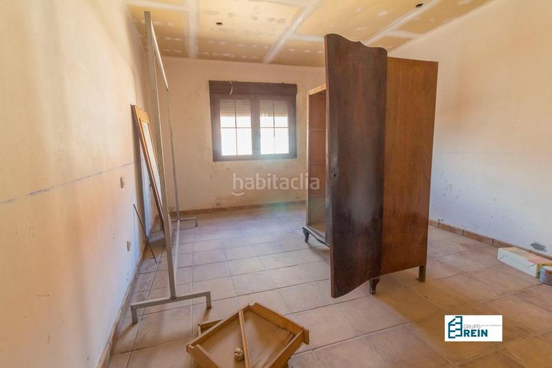 Foto adcfd393-c946-43dc-a281-c0b710698f92. Chalet casa de 2 plantas . en Añover de Tajo