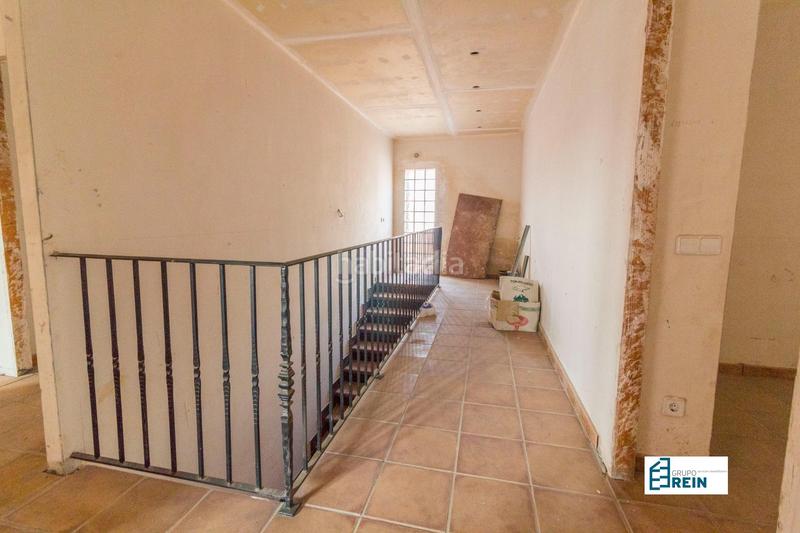 Foto b20740f0-22f7-4b3c-8616-40eff80ac56f. Chalet casa de 2 plantas . en Añover de Tajo