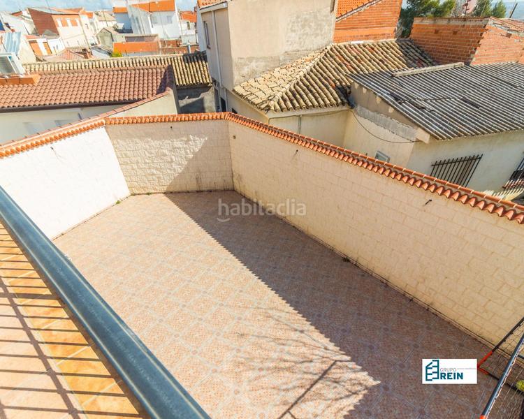 Foto b2299e73-6700-4f1e-a7ad-e92d6e102137. Chalet casa de 2 plantas . en Añover de Tajo