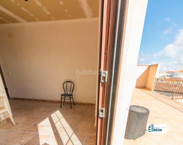 Foto e039e97b-b3af-48c0-b092-b7c84be2b4f1. Chalet casa de 2 plantas . en Añover de Tajo