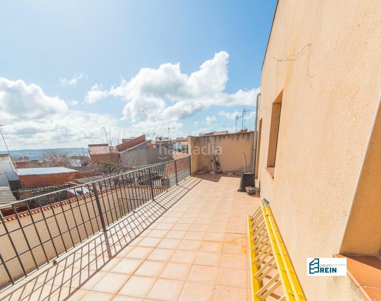 Foto f6fd8382-79cd-4dfd-91f0-5d257f96aca0. Chalet casa de 2 plantas . en Añover de Tajo