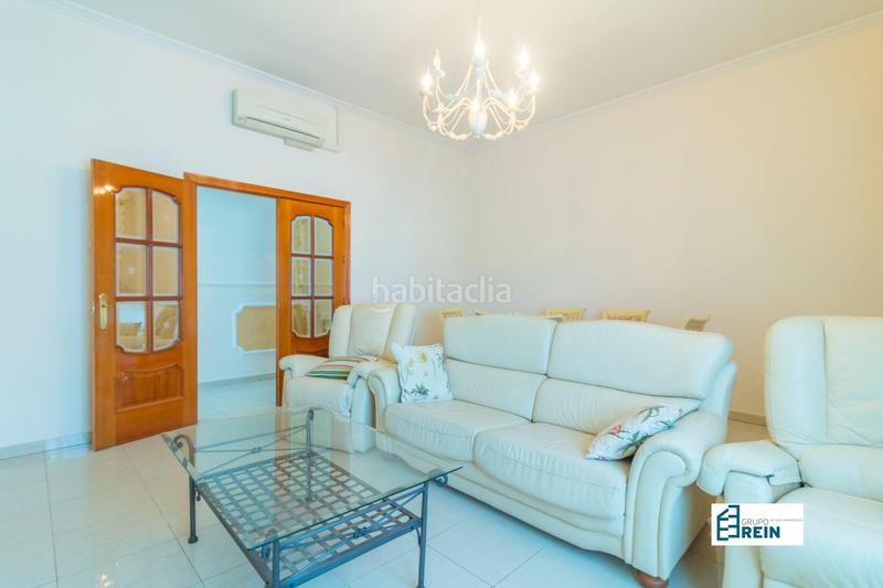 Foto 32db05c0-7a42-4e6f-8f2f-b32541f03f24. Chalet dans calle carmen 42 dans Yuncler