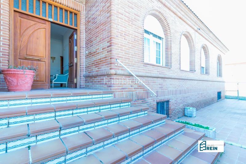 Foto 55f686e0-b5f3-4b17-abfe-22a84822559d. Chalet dans calle carmen 42 dans Yuncler