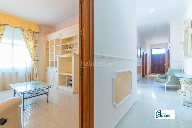 Foto c23be27f-ba07-4f8b-b3ce-20c84dd71828. Chalet dans calle carmen 42 dans Yuncler