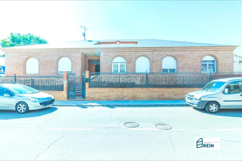 Foto ced10974-4b75-4be4-b040-0f2331f1ec2d. Chalet dans calle carmen 42 dans Yuncler