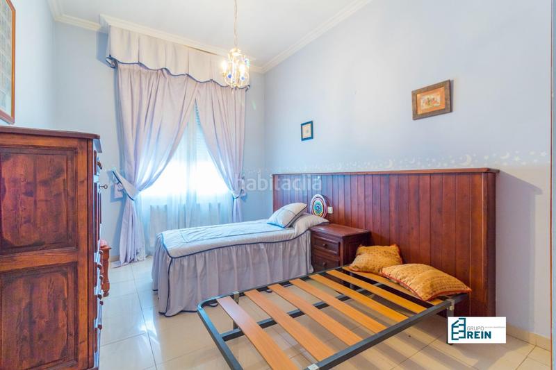 Foto ee9f81c0-4dce-45b3-8b23-4ee30e7773bd. Chalet dans calle carmen 42 dans Yuncler