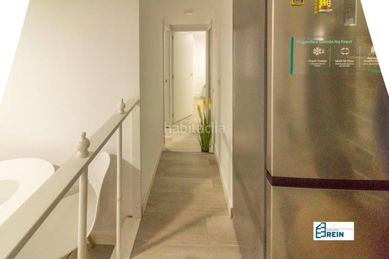 Foto 03df83d5-d7f1-4138-9ca5-9f35c9f2537a. Local comercial precioso local convertido en apartamento de dos habitaciones en Madrid