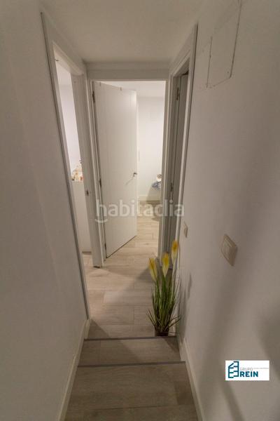 Foto 4f01ff2e-3402-4b1b-98d7-b4ed001bebd5. Local comercial precioso local convertido en apartamento de dos habitaciones en Madrid
