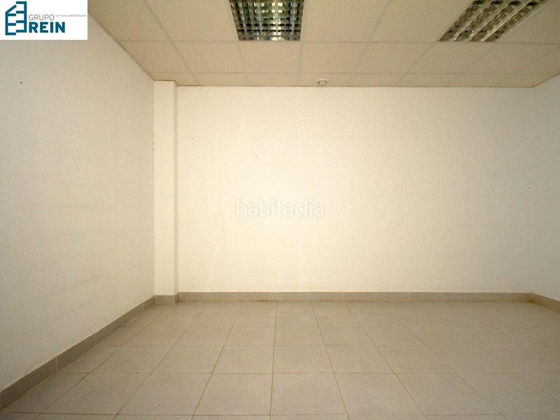 Foto c89a94cc-317d-4a0a-a8a0-173747cbcee8. Local commercial dans calle carmen 10 dans Centro Valdemoro