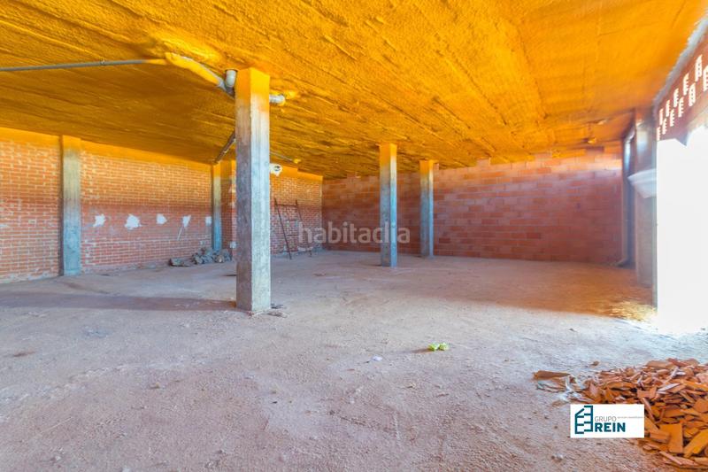 Foto 1a46fb2f-2809-41ef-85ee-1d763320f379. Local commercial dans calle dulcinea 11 dans Recas