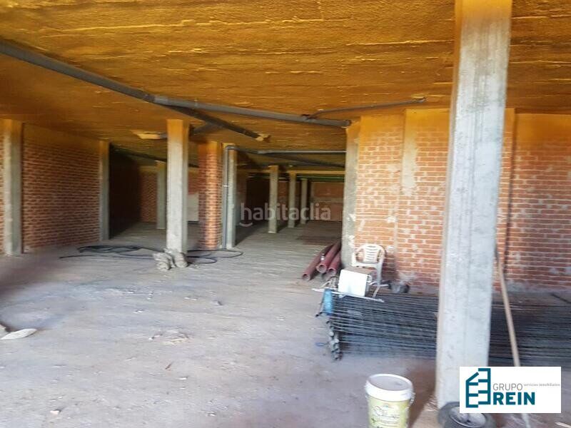 Foto 0b142035-9a81-484d-956f-9d3043c7703f. Geschäftsraum in calle dulcinea 11 in Recas