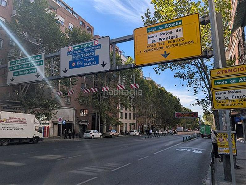 Foto 0d97c0d6-66d0-4727-b4e9-fc8f2e0aa813. Local comercial a Embajadores-Lavapiés Madrid