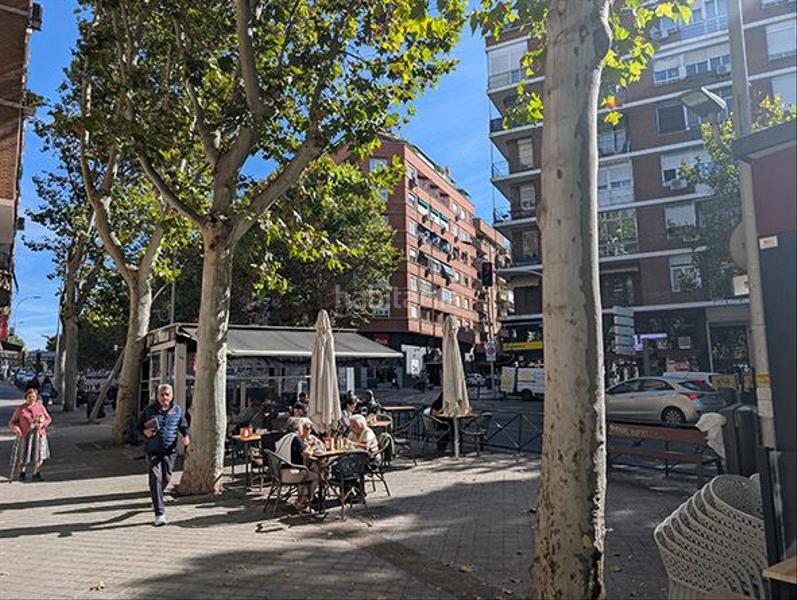 Foto 660fb2e0-5b77-4ff7-9a9a-bcc7dabe442d. Local comercial a Embajadores-Lavapiés Madrid