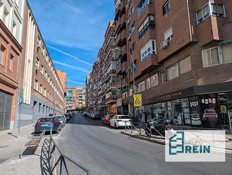 Foto bdcc7e04-416a-47d4-802b-e0b066a89e40. Local comercial a Embajadores-Lavapiés Madrid