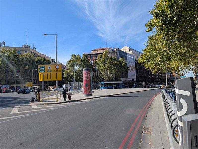 Foto bfbf54d6-a007-436d-a3ad-71d81b19fc6c. Local comercial a Embajadores-Lavapiés Madrid