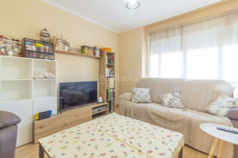 Foto 2d8ea67d-4a58-4c41-a1ee-24f67259f56b. Appartement dans calle ramón y cajal 6 dans Recas