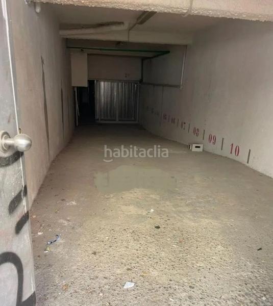 Foto b926af1d-8a29-4ab0-b729-ddf3f2c40b29. Locale commerciale in Ciudad Jardín Madrid