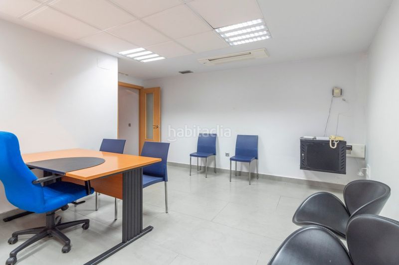 Foto 5821899a-e596-4c3c-b32e-114696736fb1. Miete büro in generalisimo 2 in Recas