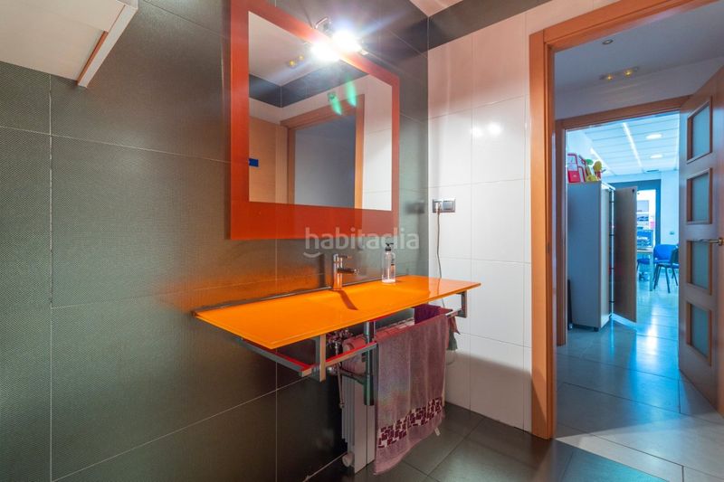 Foto af2bc518-9b45-4651-b3d9-edc09189841f. Miete büro in generalisimo 2 in Recas