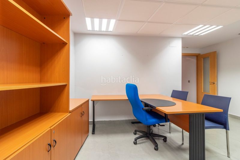 Foto c0e9c914-fb3c-463c-b617-0add1667e8ed. Miete büro in generalisimo 2 in Recas