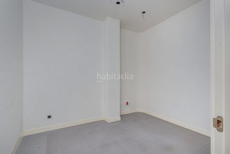 Foto e380f85e-046e-4913-851a-d3f5cf237d69. Local comercial a calle polvoranca 9 a San Isidro Getafe