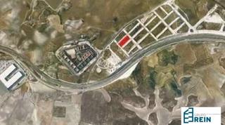 Solar industrial en Calle C LA PELUQUERA