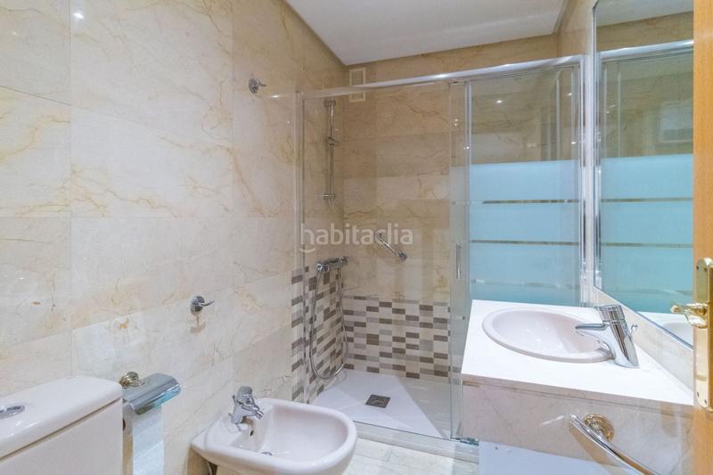 Foto 56089b09-73c8-408f-bbca-b6a4fd98f413. Pis a calle de raimundo fernández villaverde 43 a Madrid