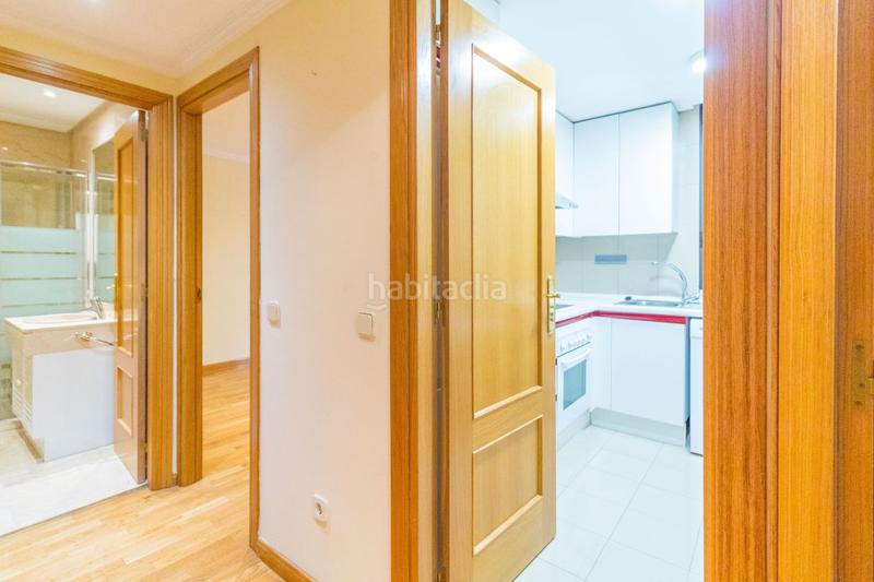 Foto 676c282c-af87-46f9-8ee4-4f115c002017. Pis a calle de raimundo fernández villaverde 43 a Madrid