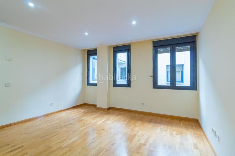 Foto 76687e7e-8a64-492f-96c4-a2c31daecdc9. Pis a calle de raimundo fernández villaverde 43 a Madrid