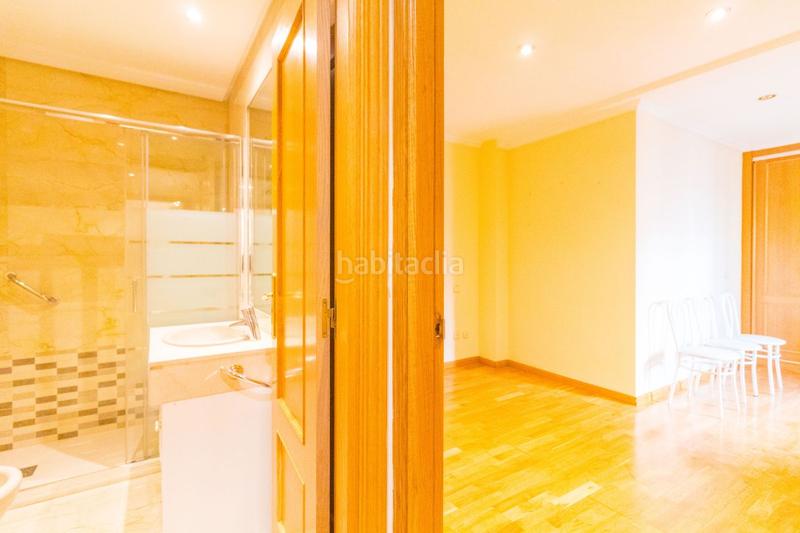 Foto b4439999-542e-474a-a748-718c4f30374b. Pis a calle de raimundo fernández villaverde 43 a Madrid