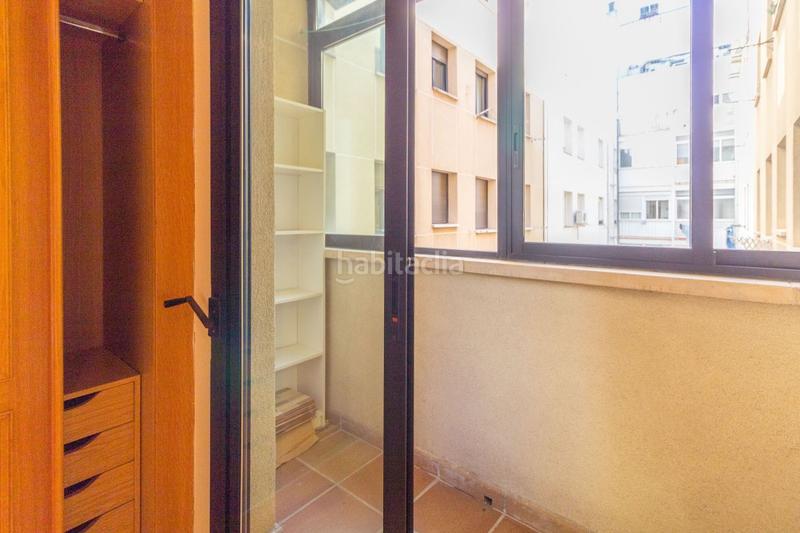 Foto c975fb63-51c5-4052-a0f5-d9356c746a2c. Pis a calle de raimundo fernández villaverde 43 a Madrid