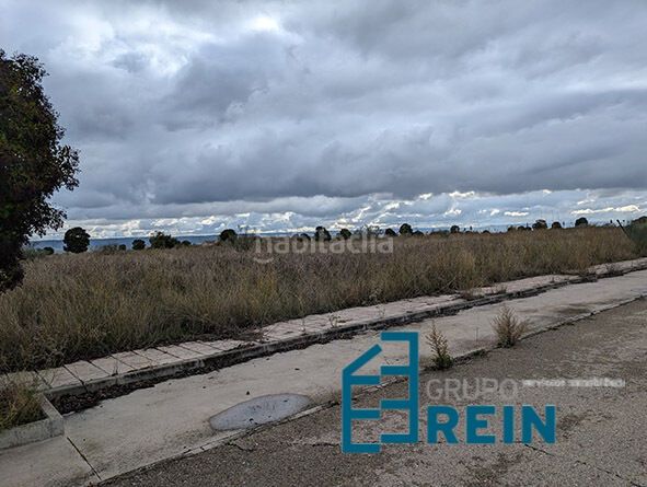Foto 222262eb-65f3-44b2-a800-cf79f526b83b. Terreny residencial a Quer