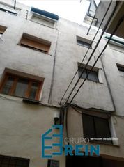 Flat  Callejón bodegones. Piso a reformar a la venta en el casco histórico de toledo en pu