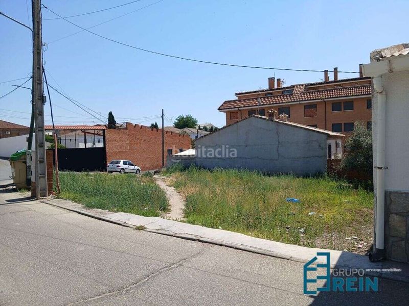 Foto e28ff9a9-3ec0-4db7-870c-2c0c599b11b1. Terreny residencial a calle lominchar 18 a Recas