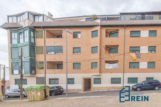 Appartement  Calle villanueva 21 bis. Piso completamente reformado de 89 m, con mirador e increíbles v