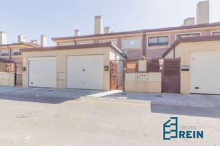 Location Chalet  Calle acrópolis de atenas 43. Fantástico chalet en alquiler en aranjuez!