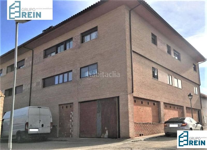 Foto ae0a3152-b352-46ac-8885-16f5d363c93f. Local comercial a Recas