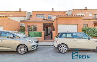 Xalet a Calle juan xxiii 42. Impecable chalet en recas con mas 200m2 construidos y gran parce