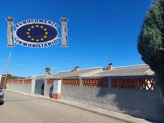 Semi detached house in Yuncos