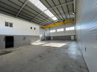 Affitto Capannone industriale in Torrijos. Alquilo dos naves en el polígono industrial atalaya de torrijos