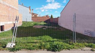 Terreny residencial a Fuensalida. Vendo parcela de unos 204 m2 en fuensalida
