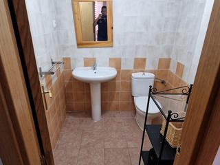 Location Appartement à Gerindote. Alquilo piso amueblado con piscina comunitaria