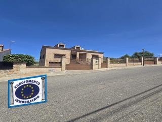 Casa a Yeles. Inmejorable chalet en yeles con parcela de 930 m!!
