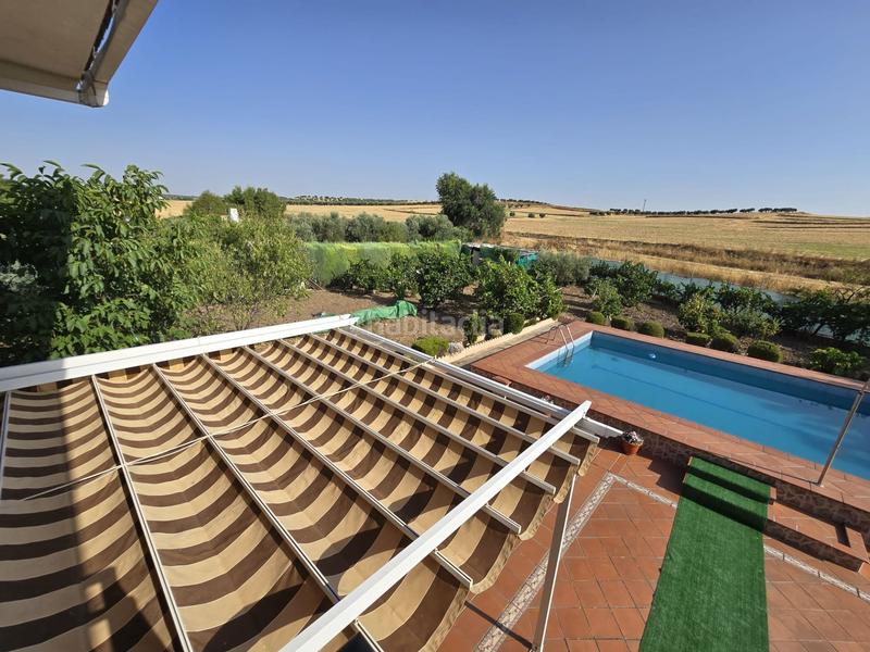 Foto db8e8826-1cf2-4da3-97c1-e224b594a478. Casa con riscaldamento piscina in Yuncos